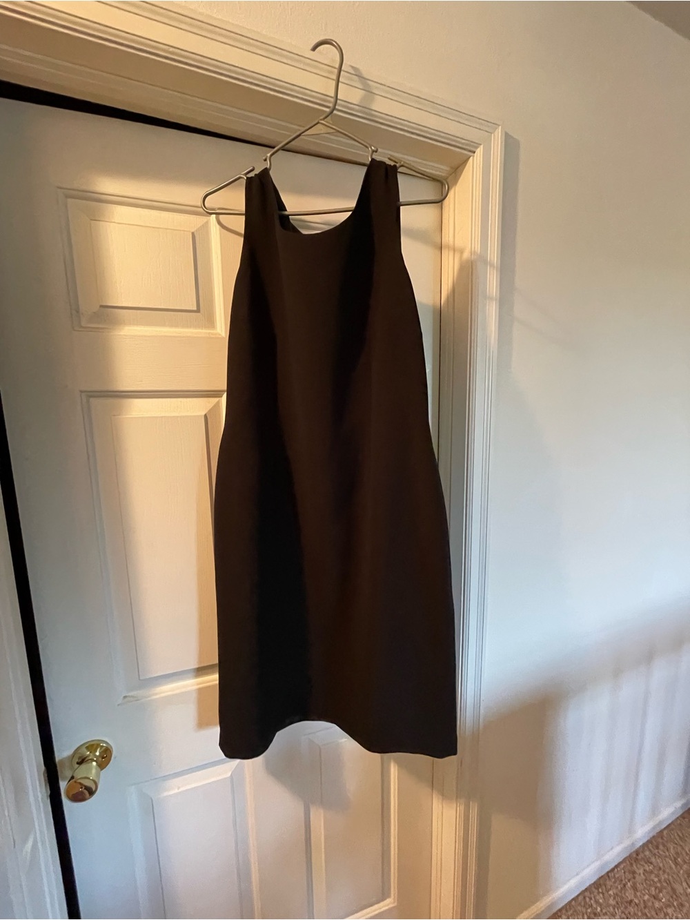 Jones Studio Black Sleeveless Shift Dress